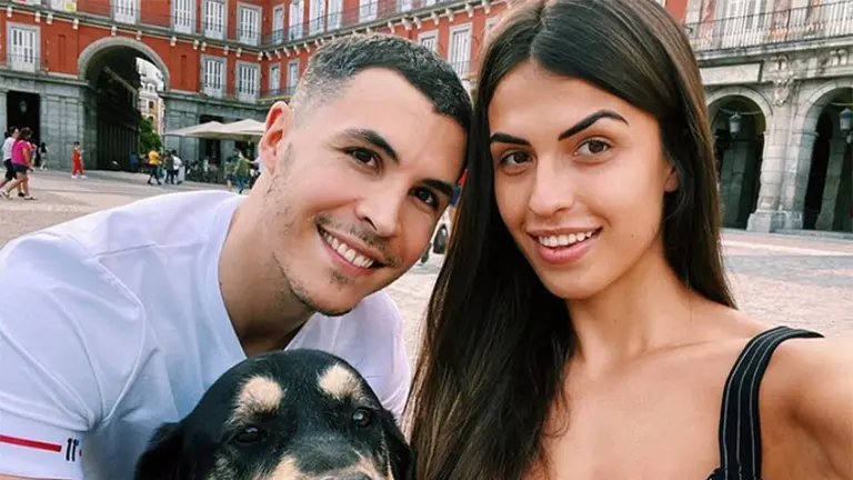 La navarra Sofía Suescun con su pareja Kiko Jiménez. INSTAGRAM