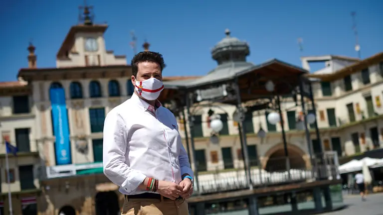 Alejandro Toquero, alcalde de Tudela, posa para un retrato para NAVARRACOM. PABLO LASAOSA