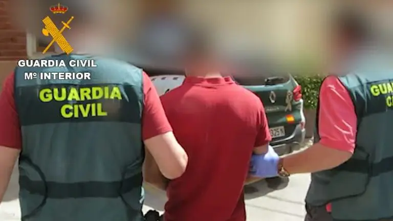 Una persona detenida en el marco de una investigación sobre estafas telemáticas GUARDIA CIVIL