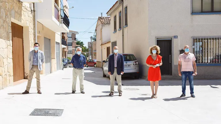 Visita a las calles renovadas en el barrio de La Paz en Allo. - GOBIERNO DE NAVARRA