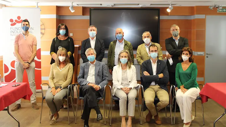 Los miembros del jurado que elegirá la empresa galardonada con el Premio Arizmendiarrieta - GOBIERNO DE NAVARRA