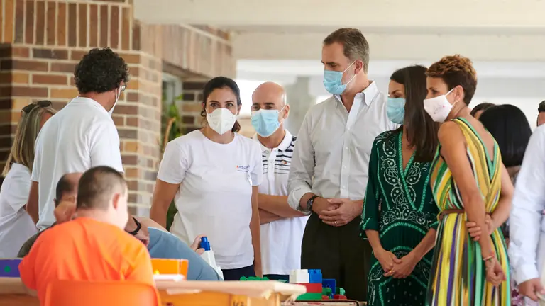 Los Reyes de España vitian el centro de ASPACE durante su gira por España. PABLO LASAOSA