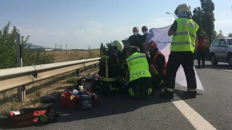 Atropello de un conductor en Mutilva BOMBEROS DE NAVARRA