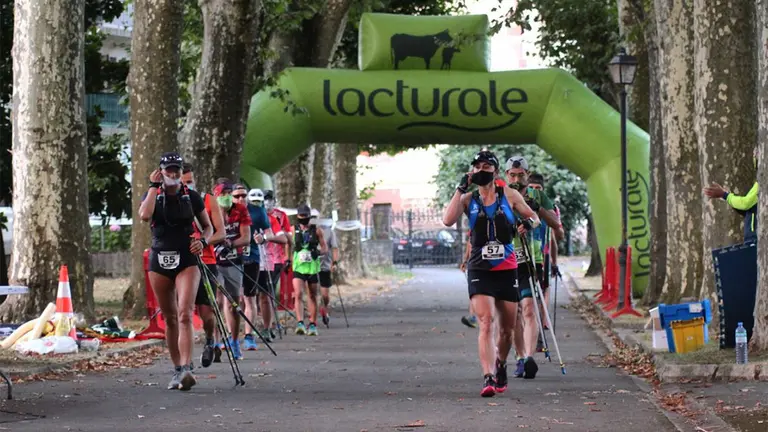 Jornada de la I Marcha Nórdica Vía Verde del Bidasoa. ITZALAK PHOTOGRAPHY