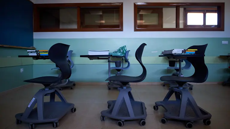 Los colegios de Navarra ultiman los preparativos para la vuelta a las clases con el nuevo protocolo debido a la pandemia de coronavirus. MIGUEL OSÉS