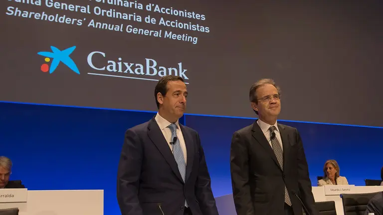 Jordi Gual, presidente, y Gonzalo Gortázar, consejero delegado de CaixaBank. CEDIDA