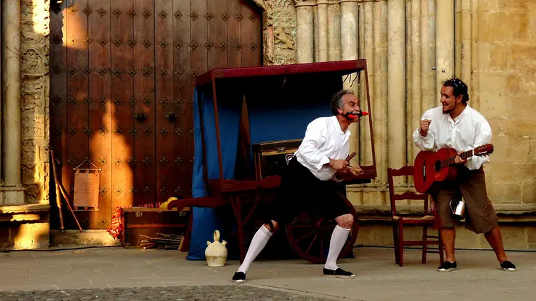 Actuación de Trokolo Teatro y la obra &#39;Fabulantes&#39;. GOBIERNO DE NAVARRA