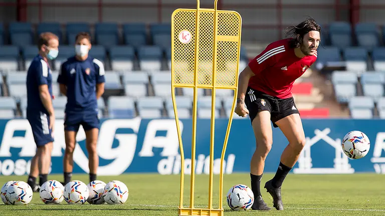 El lateral izquierdo Juan Cruz en Tajonar. CA Osasuna.