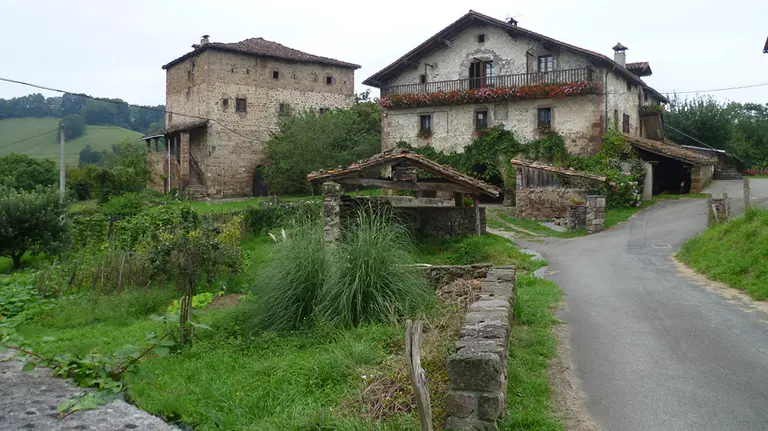 Estado de la torre Dorrea de Irurita antes de la restauración GOBIERNO DE NAVARRA