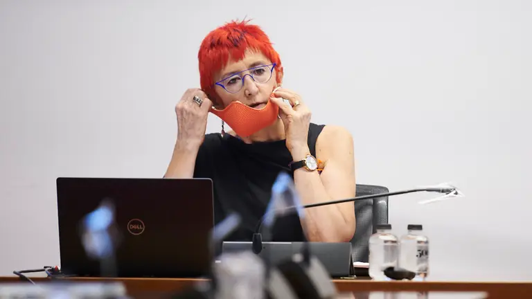 Comparecencia de la consejera Santos Induráin para explicar la situación generada en las listas de espera tras la gestión realizada durante los meses de pandemia por Covid-19. PABLO LASAOSA