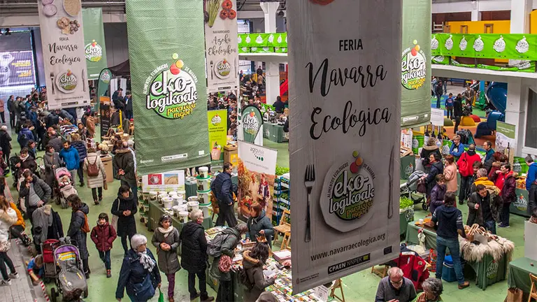 Feria Navarra Ecológica en la antigua estación de autobuses de Pamplona. CEDIDA