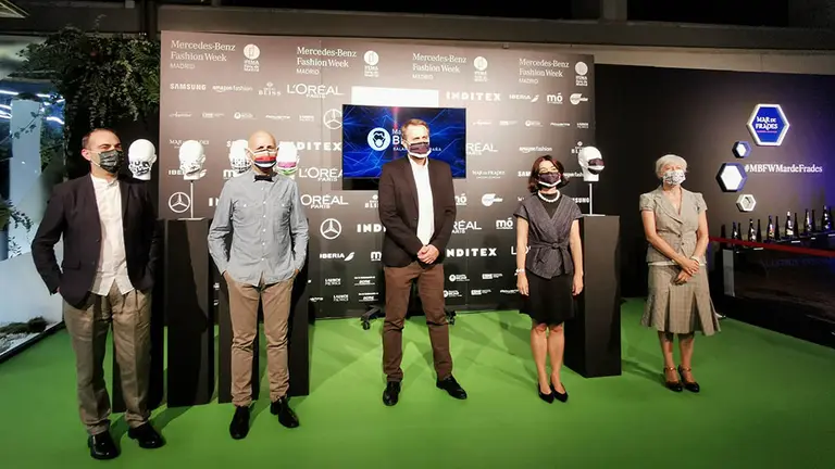 Presentacion oficial NAN300 en MBFWM