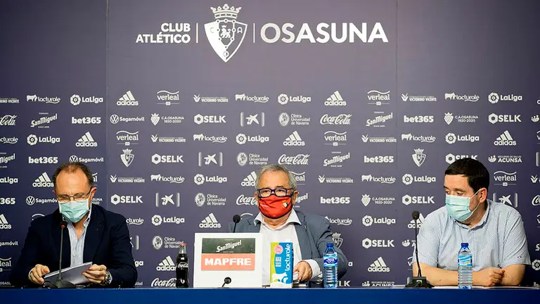 El presidente de Osasuna, Luis Sabalza, presenta la campaña de renovación de socios 20-21 durante la pandemia del coronavirus y con trabajos de reforma de El Sadar. CA OSASUNA (12)
