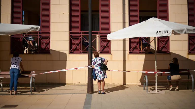 El pueblo de Peralta, a horas de ser confinado por los rebrotes de coronavirus tras sus no fiestas. PABLO LASAOSA