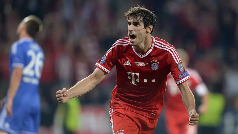 Javi Martínez celebra su gol con el Bayern Munich que le da la Supercopa ante el Sevilla. @FCBayernES.