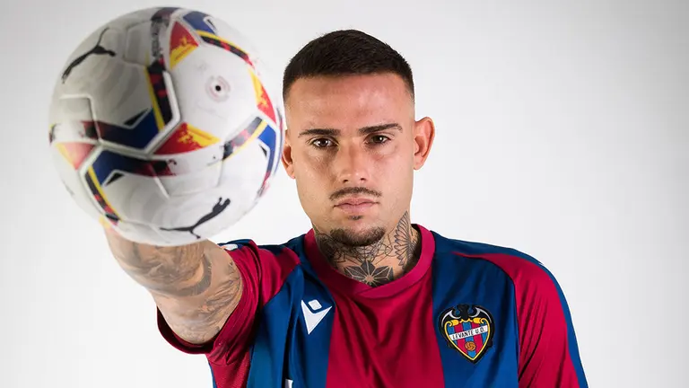 El jugador del Levante UD Roger. @LevanteUD.