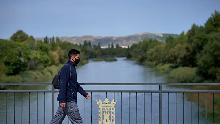 La localidad navarra de Funes se prepara para entrar en el confinamiento desde este miercoles por el elevado numero de casos por coronavirus. MIGUEL OSÉS
