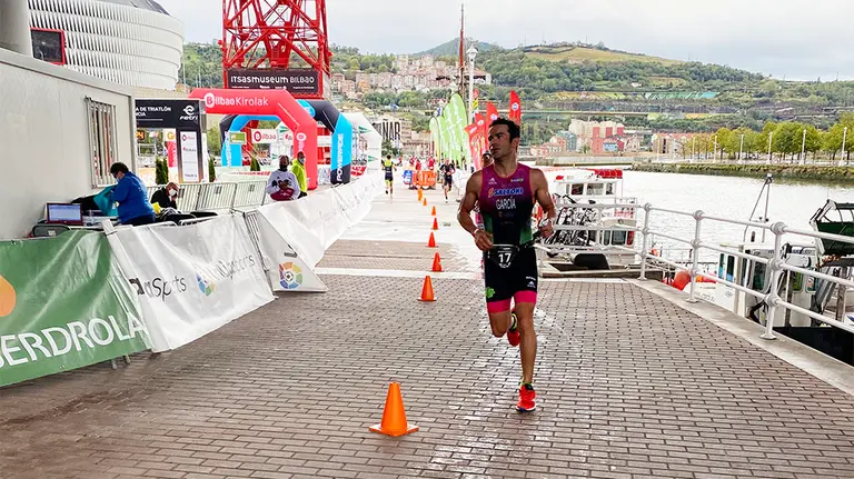 Buena actuación del equipo Saltoki Trikideak en Bilbao. Cedida.