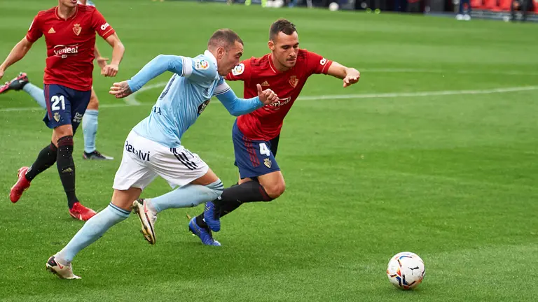 Partido entre Osasuna y Celta correspondiente a la jornada numero 5 jugado en el estadio de El Sadar de Pamplona. MIGUEL OSÉS
