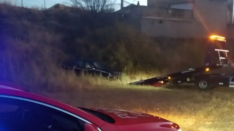 Accidente en Murchante donde un conductor ha resultado herido tras caer por un terraplén de 11 metros. POLICÍA FORAL