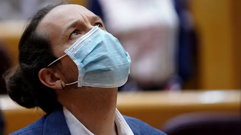 El vicepresidente segundo del Gobierno y ministro de Derechos Sociales y Agenda 2030, Pablo Iglesias, momentos antes del inicio de una sesión de control al Gobierno en el Senado, en Madrid (España), a 22 de septiembre de 2020. El Ejecutivo responde, entre otras, a cuestiones relacionadas con las reformas legales para afrontar los rebrotes del COVID-19, el inicio del curso escolar o el incremento de viviendas ocupadas durante la pandemia.
22 SEPTIEMBRE 2020 POLÍTICA
Pool
22/9/2020