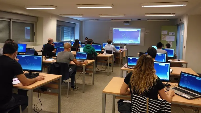 Imagen del curso de Catia impartido en CENIFER. GOBIERNO DE NAVARRA