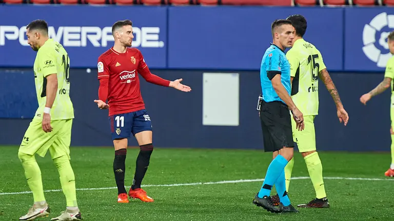 Partido entre Osasuna y Atletico de Madrid correspondiente a la jornada 8 jugado en el estadio de El Sadar de Pamplona. MIGUEL OSÉS
