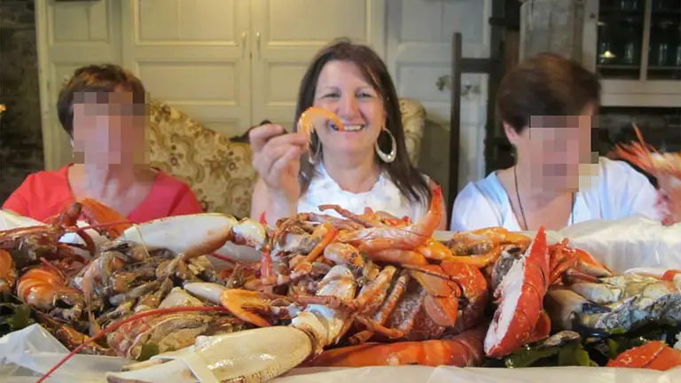 La etarra Natividad Jauregui, alias &#39;Pepona&#39;, en una mariscada en Bélgica