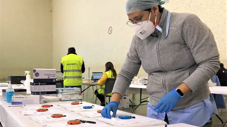 Cribado de detección de COVID-19 a unas 2.700 personas mayores de 14 años residentes en Ribaforada por un brote de coronavirus en la localidad.