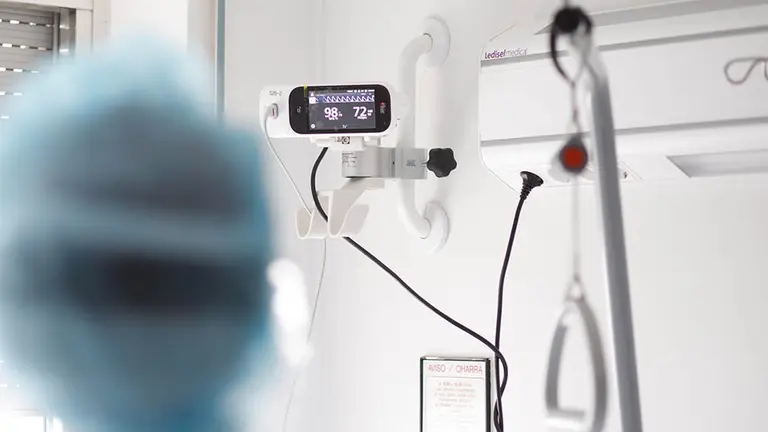 Atención a pacientes con coronavirus en el Complejo Hospitalario de Navarra en las plantas para enfermos con Covid-19. GOBIERNO DE NAVARRA (13)