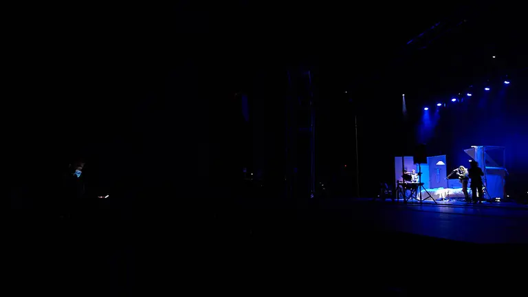 Chica Sobresalto ofrece en Baluarte a las 21:00 horas un concierto sin público que será retransmitido en streaming desde la Sala Zero. MIGUEL OSÉS