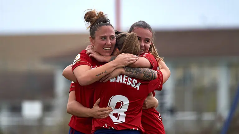 Osasuna Femenino se enfrenta a SE AEM Lleida en las instalaciones de Tajonar. MIGUEL OSÉS