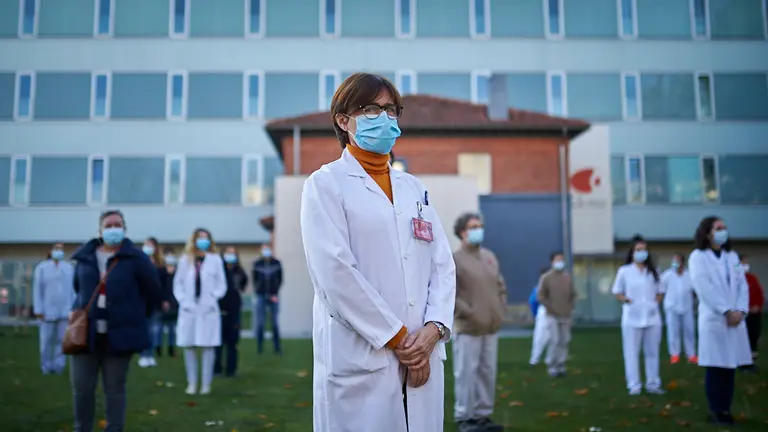 El Gobierno de Navarra concede el premio de la Medalla de Oro a los sanitarios por su labor durante la pandemia del coronavirus. PABLO LASAOSA