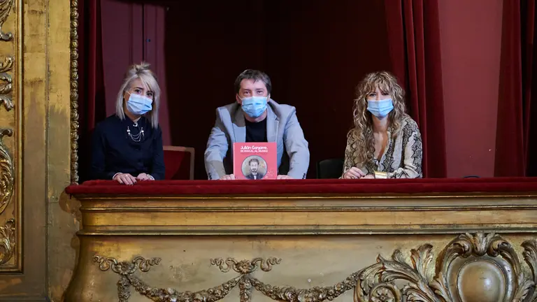 Rueda de prensa de presentación del libro infantil 'Julián Gayarre. De roncal al mundo', de Óscar Salvoch. Intervendrán el autor; Grego Navarro, directora del Teatro Gayarre; María Oset, de Ediciones Eunate; y las ilustradoras June García y Lorea Larraya. PABLO LASAOSA