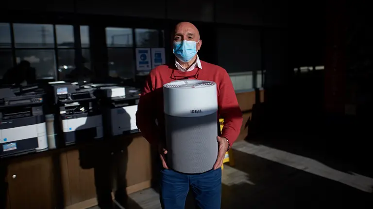 Empresa de purificadores de aire durante la pandemia. MIGUEL OSÉS