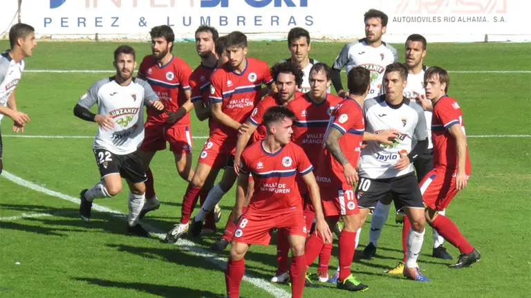 Partido entre el Tudelano y la Mutilvera de la Segunda división B. Web CD Tudelano.