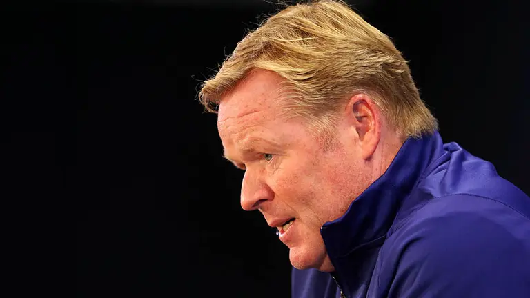 El entrenador del FC Barcelona, Ronald Koeman, en rueda de prensa
MIGUEL RUIZ/FCB