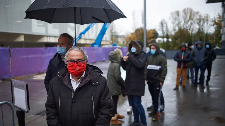 El Club Atlético Osasuna celebra elecciones para elegir a los nuevos socios compromisarios que formarán parte de la asamblea del club. PABLO LASAOSA.