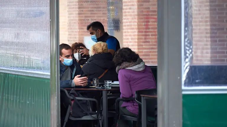 Bares y terrazas en Pamplona tras la reunion del gobierno con la hosteleria para las nuevas medidas. MIGUEL OSÉS