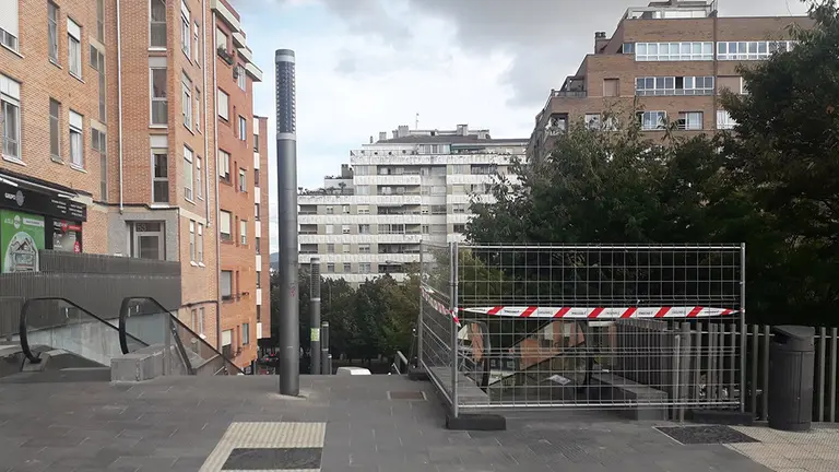 escaleras y rampa mecánica azpilagaña. CEDIDA