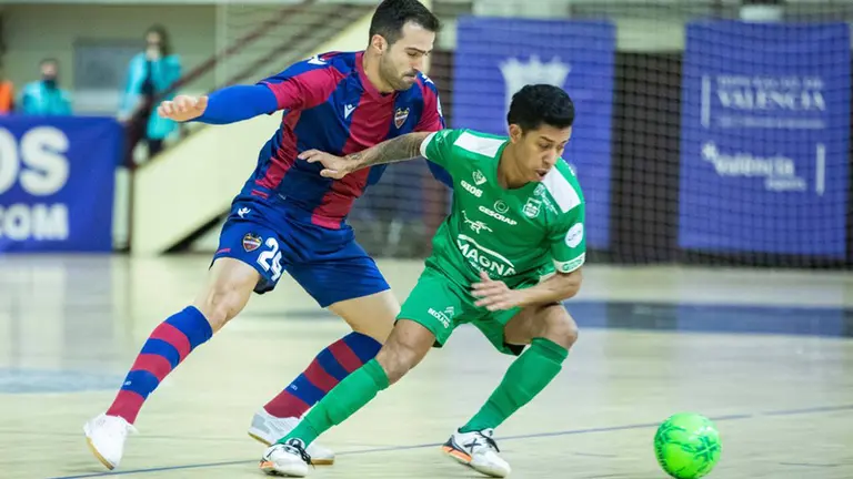 Parido entre el Levante UD y Osasuna Xota en Paterna. @LUDfutbolsala.