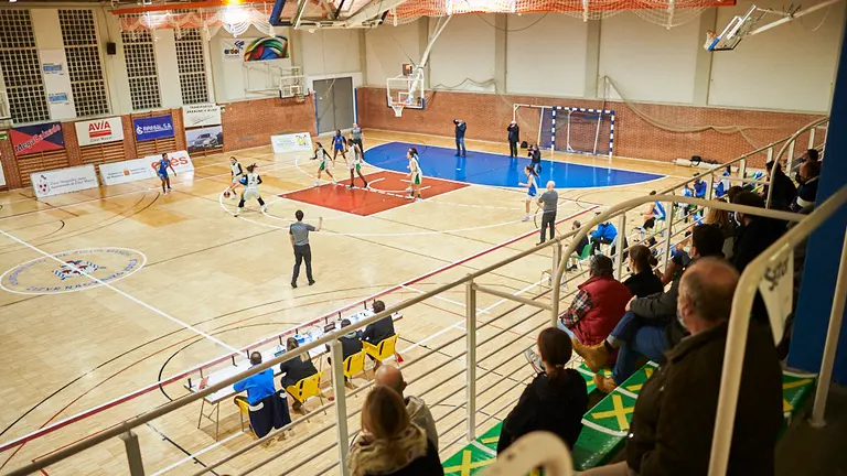 FNB Ardoi se enfrenta al CB Arxil Pontevedra en Zizur. PABLO LASAOSA