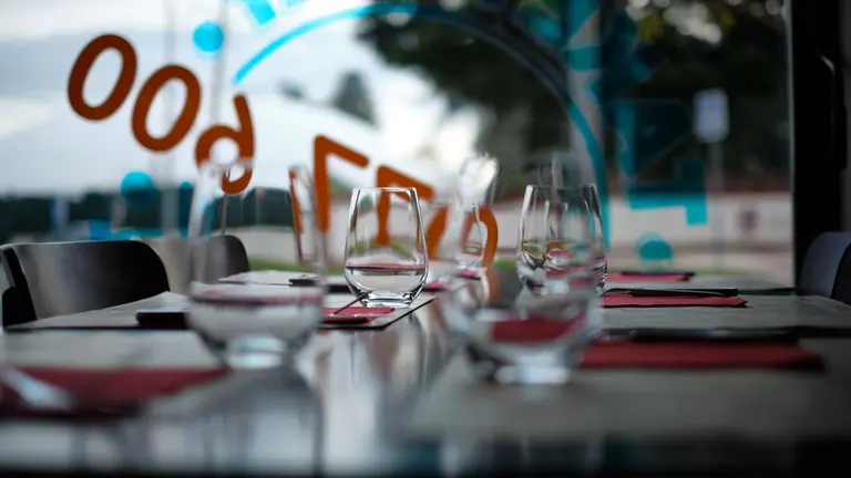 Nueva Cervecera Pollería en la calle Monte Monjardín 12. MIGUEL OSÉS