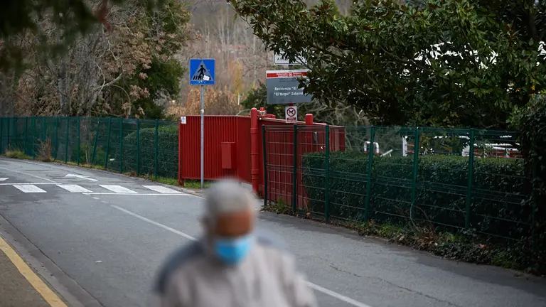 La residencia El Vergel de Pamplona comenzará el domingo la vacunación del Covid19. MIGUEL OSÉS