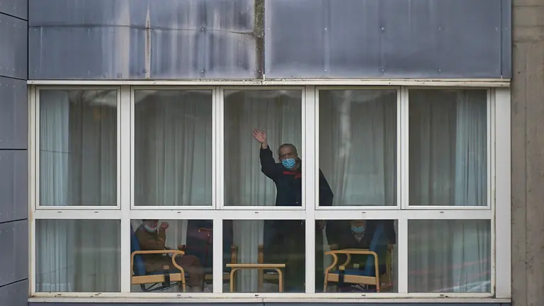 La residencia El Vergel de Pamplona comenzará el domingo la vacunación del Covid19. MIGUEL OSÉS