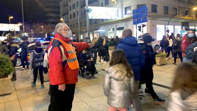 Carlos Junguitu trabaja en Protección Ciudadana de Pamplona y colabora con los aforos de la avenida Carlos III.  (3)