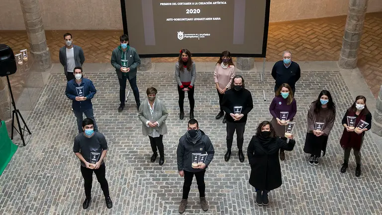 Entrega de premios del certamen de creación artística. JESÚS GARZARON
