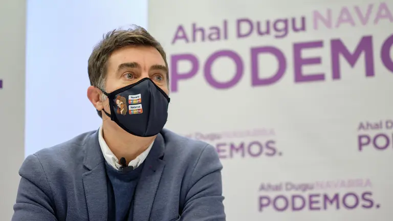 Podemos Navarra realiza un balance de las acciones de Gobierno llevadas a cabo durante el 2020 y avanza líneas de actuación para el próximo año. Participan Eduardo Santos, secretario general de Podemos Ahal Dugu Navarra y consejero de Políticas Migratorias y Justicia; Carlos Amatriain, director gerente del Instituto Navarro de Juventud, y Eva Istúriz, directora gerente del Instituto Navarro de Igualdad (INAI). MIGUEL OSÉS