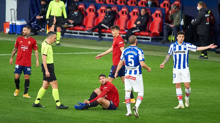 Partido entre Osasuna y Alavés correspondiente a la jornada de liga número 16 jugado en el estadio de El Sadar de Pamplona el último día del año 2020. MIGUEL OSÉS