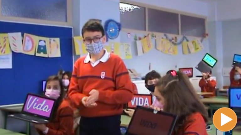 Parte del vídeo navideño de los alumnos del Colegio Santísimo Sacramento de Pamplona. YOUTUBE